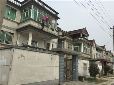 �ǽ��� ����� ��С�^